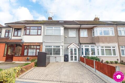 4 bedroom terraced house for sale