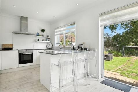 3 bedroom bungalow for sale