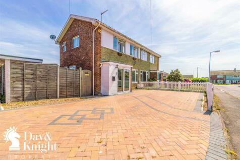 2 bedroom semi-detached house for sale