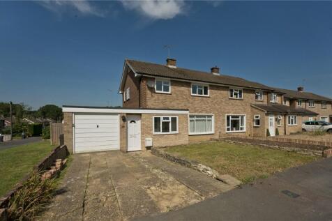 Applegarth Avenue, Guildford, Surrey... 3 bed semi