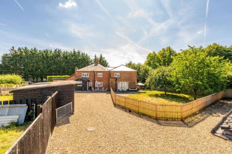 Equestrian land, Maidenhead, SL6 4 bed detached house for sale