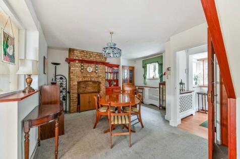 4 bedroom cottage for sale