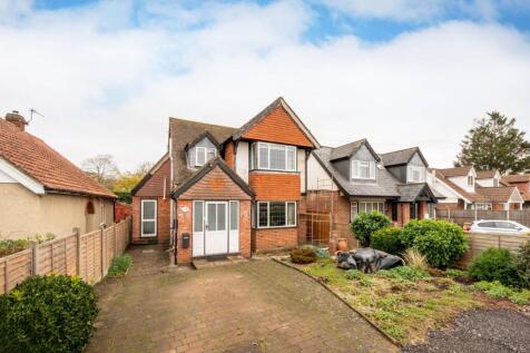 Huntercombe Lane South, Taplow... 4 bed detached house for sale