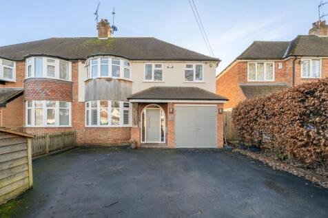 Kingswood Close, Lapworth, Solihull 4 bed semi