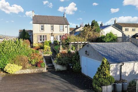 Cloughbank, Chatburn, BB7 4 bed detached house for sale