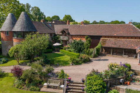 6 bedroom barn conversion for sale