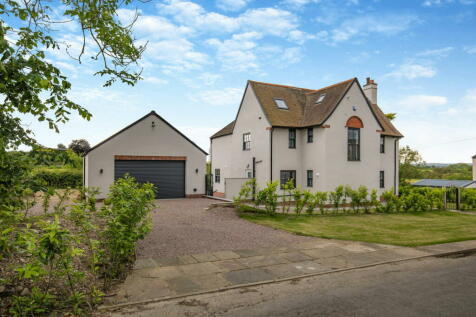 6 bedroom detached house for sale