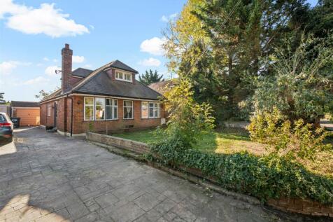 3 bedroom detached bungalow for sale