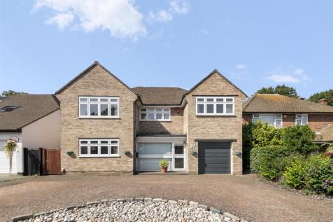 5 bedroom detached house for sale