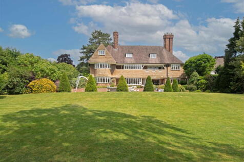 10 bedroom detached house for sale