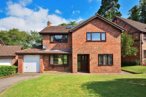 Woodfen Crescent, Leominster 4 bed detached house for sale