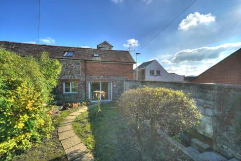 Cheldon Court, South Molton 2 bed terraced house for sale
