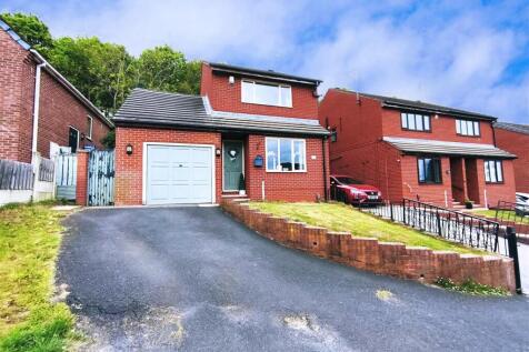 Redland Grove, Staincross, Barnsley 3 bed detached house for sale