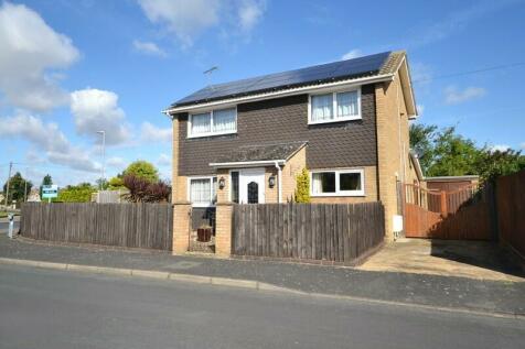 2 bedroom detached house for sale