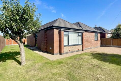 2 bedroom bungalow for sale