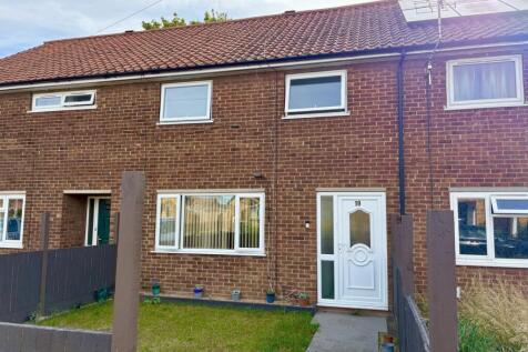 3 bedroom terraced house for sale