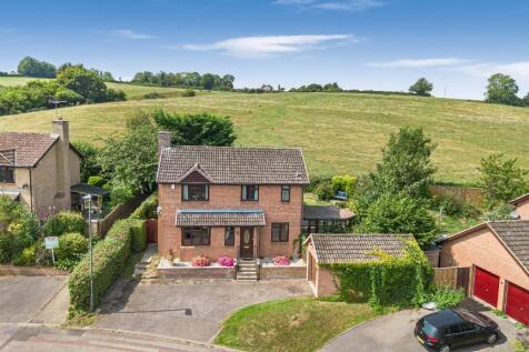 Cam, Dursley GL11 4 bed detached house for sale