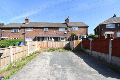 3 bedroom town house for sale