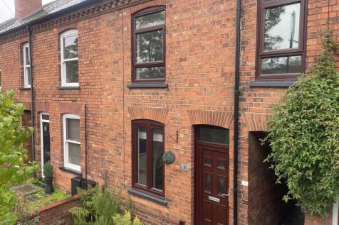 3 bedroom terraced house for sale