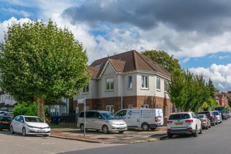 11 bedroom detached house for sale