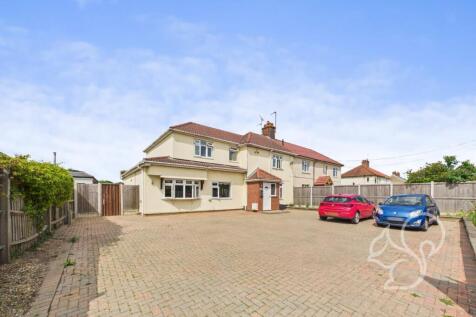4 bedroom semi-detached house for sale