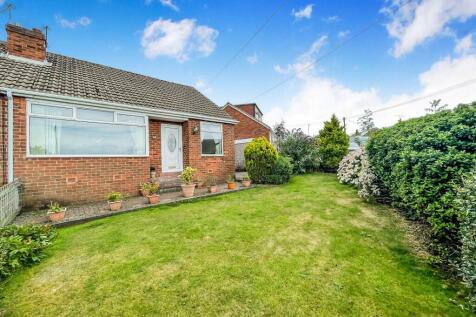 2 bedroom semi-detached bungalow for sale