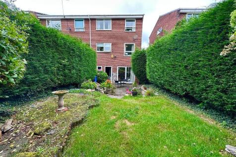 Bowdon WA14 3 bed townhouse for sale