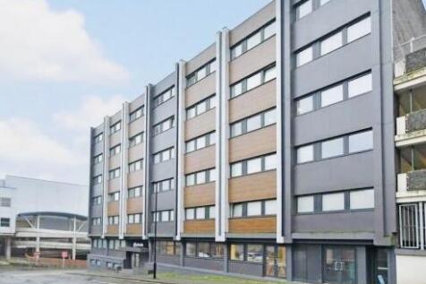 Studio flat for sale