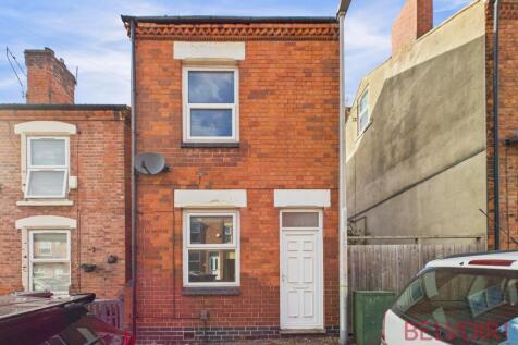 Springfield Street, New Basford, NG7 3 bed detached house for sale