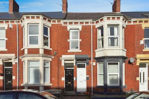 Cartington Terrace, Heaton, Newcastle... 3 bed flat for sale