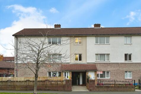 West Farm Avenue, Longbenton... 2 bed flat for sale