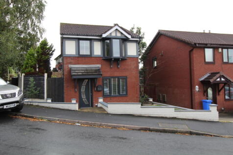 Water Grove Road, Dukinfield 3 bed detached house for sale