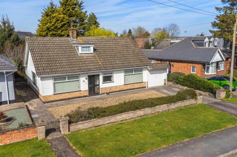 Leicester LE4 2 bed detached bungalow for sale