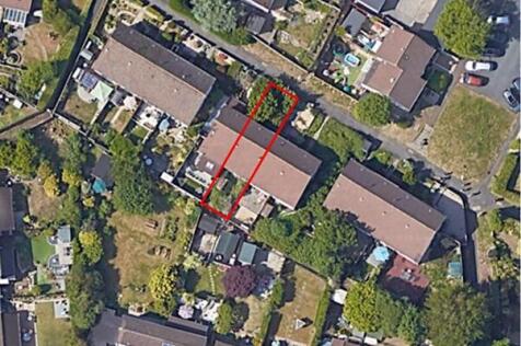 8 Ditton Court, Eggbuckland... 3 bed terraced house for sale