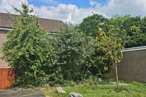 47 Wentwood Gardens, Thornbury... 2 bed ground floor flat for sale