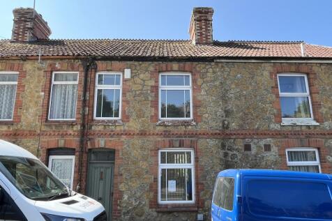 39 Butts, Ilminster, Somerset TA19 0AY 2 bed terraced house for sale