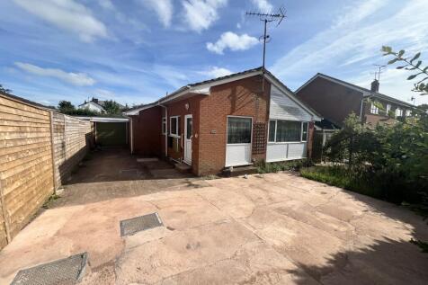 4 Cherry Meadow, Cheriton Fitzpaine... 2 bed bungalow for sale