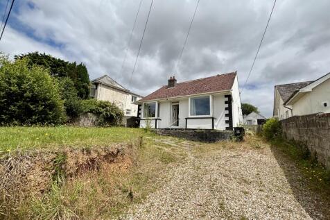 54 Trethosa Road, St. Stephen, St.... 3 bed bungalow for sale
