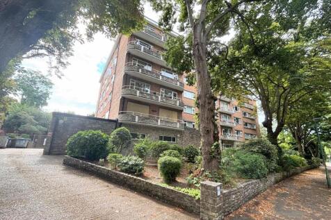 Flat 2, Crescent Court, 33 Chine... 2 bed flat for sale