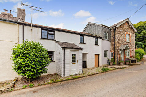 3 the Village, Lawhitton, Launceston... 2 bed terraced house for sale