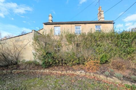 2 bedroom detached house for sale