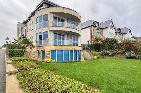Flat 4, Oceana, 2 Gannetts Park... 2 bed flat for sale