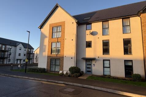 3 Clark Drive, Yate, Bristol, Bristol... 2 bed flat for sale