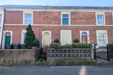 41 Wingfield Road, Trowbridge... 3 bed terraced house for sale