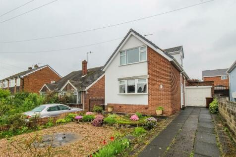 Towngate, Ossett WF5 2 bed detached bungalow for sale