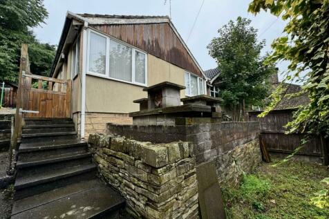 2 bedroom detached bungalow for sale