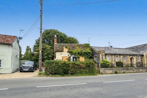 2 bedroom cottage for sale