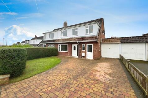 4 bedroom semi-detached house for sale