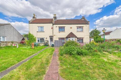 6 bedroom house for sale