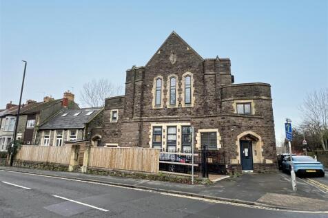 Block of apartments for sale